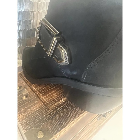 Vince Camuto Ashena Booties in Black - Picture 10 of 11